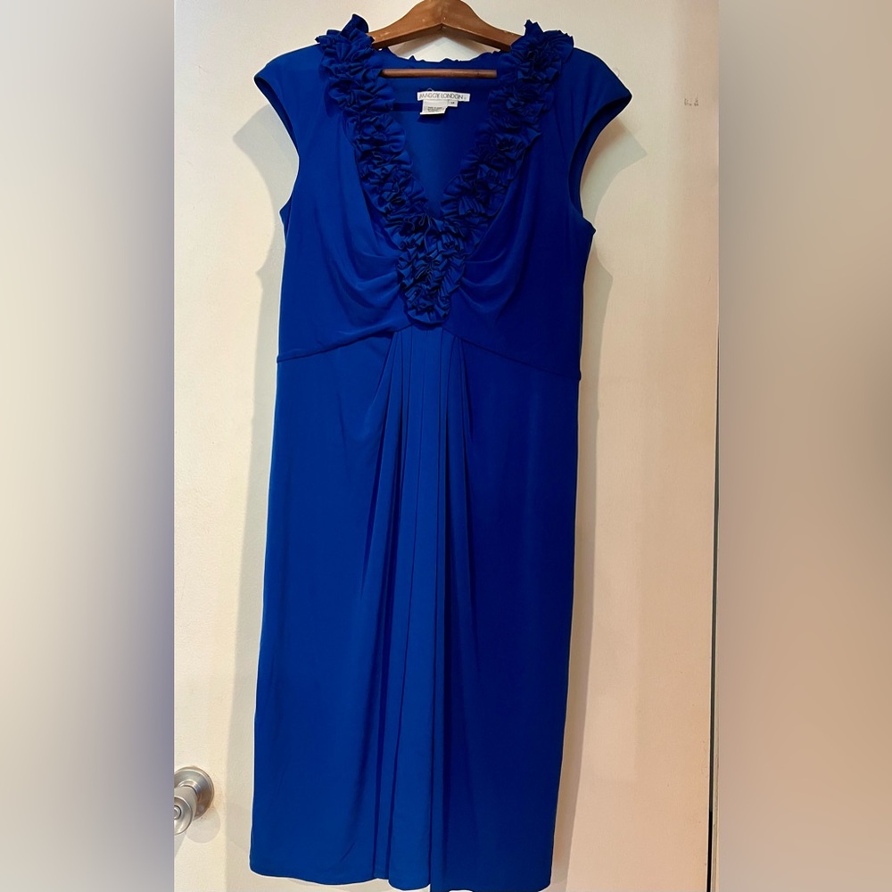 Maggie London Blue Dress. Wore for a wedding, super comfortable material.